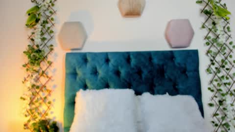 Snapshot of violett__rousee chatting on 10-21-25, 02:07 violett rousee online show from 10-21-25, 02:07