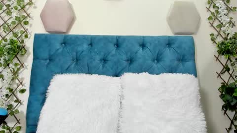 Snapshot of violett__rousee chatting on 11-04-25, 03:44 violett rousee online show from 11-04-25, 03:44