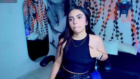 VIOLETTE online show from 11-01-25, 05:04