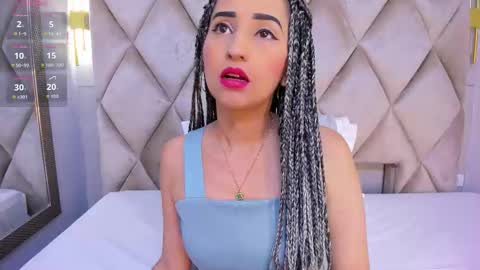 Violett  online show from 11-21-25, 08:29