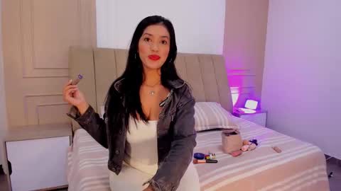 Snapshot of violetta_bold chatting on 03-14-26, 10:21 violetta_bold online show from 03-14-26, 10:21