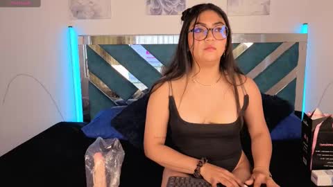 violettabloom1_ online show from 09-24-25, 09:07