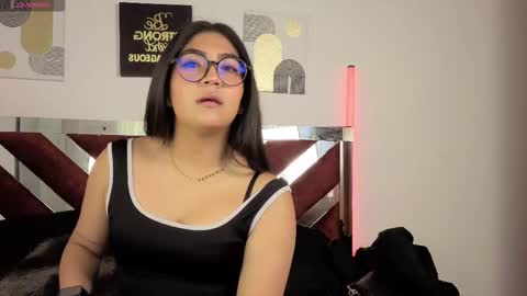 violettabloom1_ online show from 09-27-25, 12:54