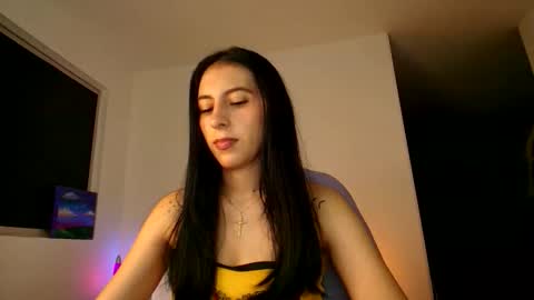 Violetta....Follow me in Twitter... online show from 01-17-26, 04:06