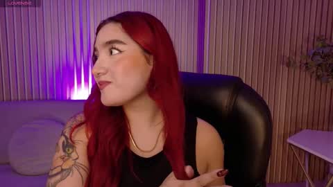 Violett Castel online show from 11-07-25, 07:25