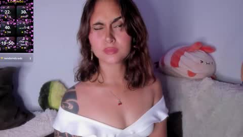 Violette  online show from 10-10-25, 12:09