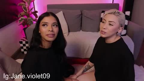 Violet online show from 10-02-25, 12:17
