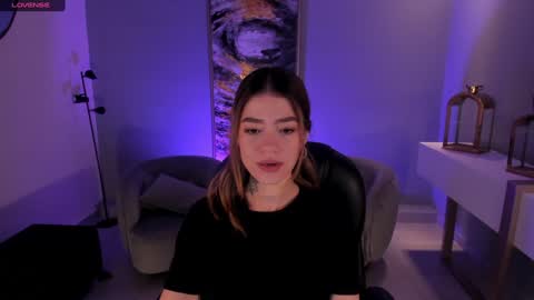 Violett  online show from 01-05-25, 05:09