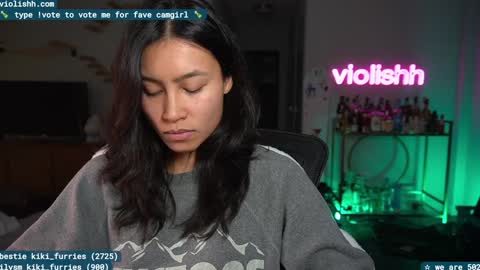 follow me on twitter violishh and ig violishh  online show from 01-13-25, 04:18