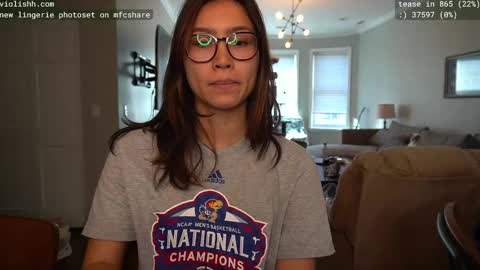 follow me on twitter violishh and ig violishh  online show from 02-20-25, 07:19