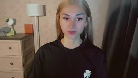 Pearl online show from 12-03-25, 10:46