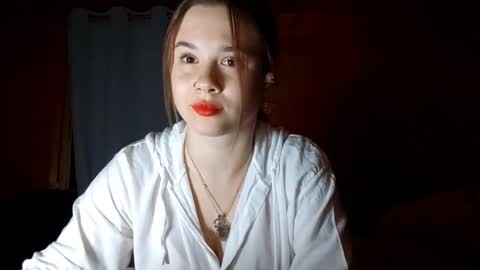 Mia online show from 10-07-25, 05:43