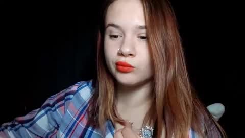 Mia online show from 10-08-25, 04:26