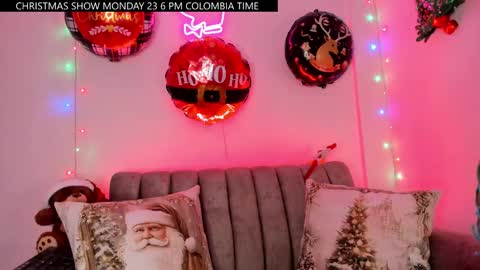 Snapshot of virgiwilk chatting on 12-21-24, 11:33 Jane  online show from 12-21-24, 11:33