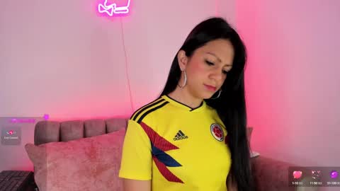 Snapshot of virgiwilk chatting on 01-20-25, 03:59 Jane  online show from 01-20-25, 03:59