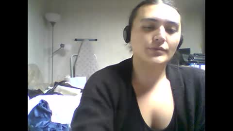 priscilla online show from 12-03-24, 04:47