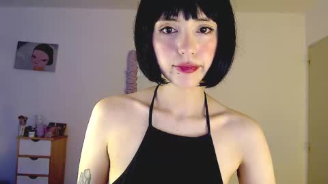 Snapshot of virtualchica chatting on 02-14-25, 05:41 Minerva online show from 02-14-25, 05:41