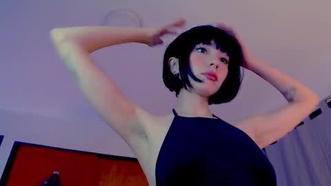 Snapshot of virtualchica chatting on 09-15-25, 12:32 Minerva online show from 09-15-25, 12:32