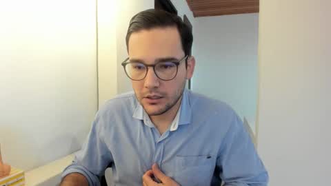 Vito Ferrer online show from 11-09-25, 11:41