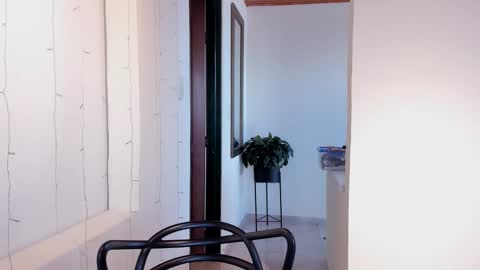 Vito Ferrer online show from 11-25-25, 12:38