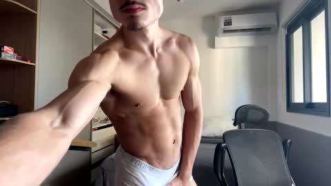vitoraugustoxxx online show from 09-30-25, 04:56