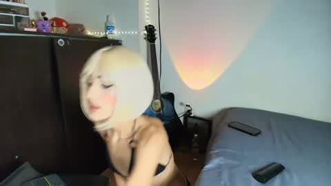 Snapshot of vitoriia_ chatting on 11-11-25, 10:54 vitoriia_ online show from 11-11-25, 10:54