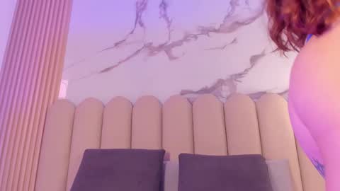 Snapshot of vittoria__rossi chatting on 12-21-25, 02:02 Vttoria online show from 12-21-25, 02:02