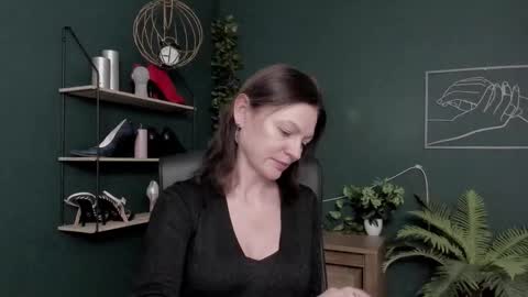 Snapshot of vivian_dream chatting on 02-09-26, 07:01 Vivian online show from 02-09-26, 07:01