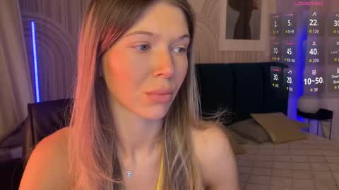 Vivian Evans online show from 02-06-26, 01:10