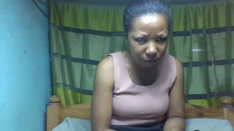 viviane0812 online show from 09-21-25, 11:01