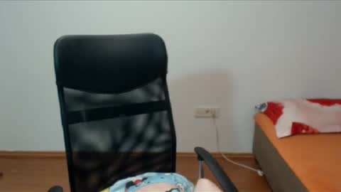 Vivian Gray online show from 12-05-24, 07:49