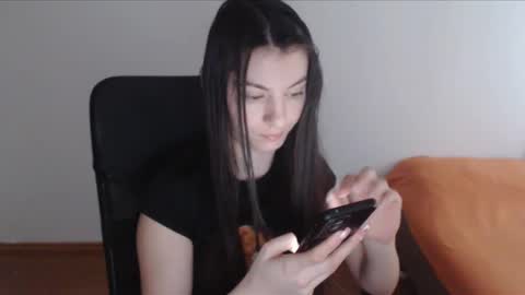 Vivian Gray online show from 12-22-24, 11:33