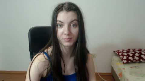 Vivian Gray online show from 01-01-25, 05:33