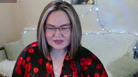 Snapshot of vivien__wet chatting on 02-01-25, 06:19 Vivien online show from 02-01-25, 06:19