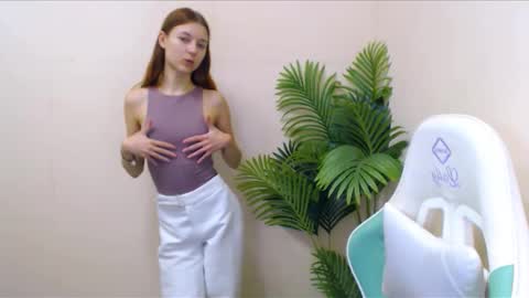 Vivien online show from 12-06-24, 07:12