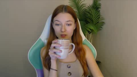 Vivien online show from 12-13-24, 10:13