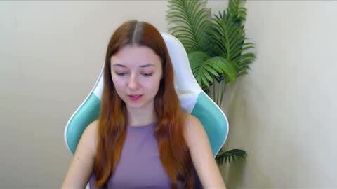 Vivien online show from 12-16-24, 09:52