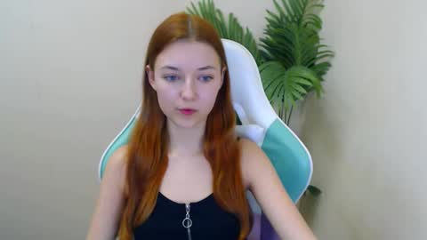 Vivien online show from 01-07-25, 12:34