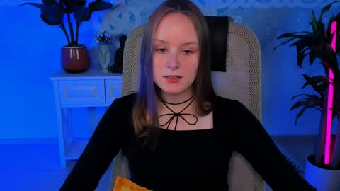 Vivien online show from 12-10-24, 07:54