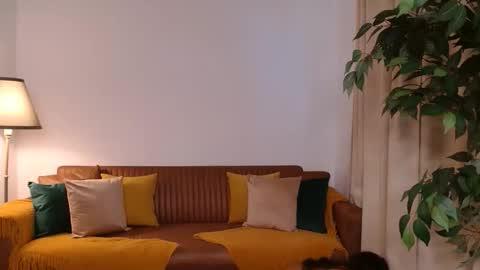 Vivienne online show from 09-08-25, 03:55