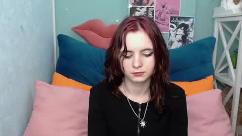 Mary online show from 11-23-25, 05:57