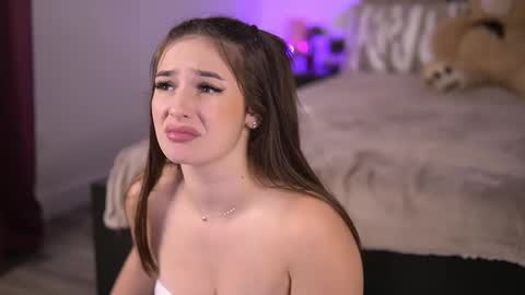 vixenamour online show from 11-11-25, 06:30