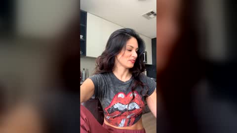 vixenblade online show from 01-10-26, 10:14