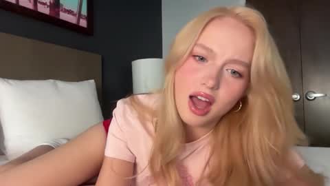 Victoria online show from 10-29-25, 10:22