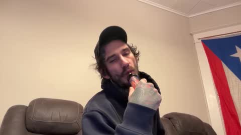 Snapshot of vj48826 chatting on 11-18-25, 01:00 VJ online show from 11-18-25, 01:00