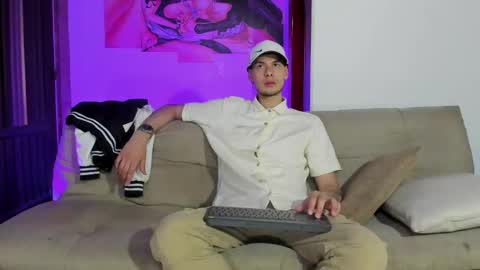 Snapshot of vlad__night chatting on 02-09-26, 11:58 Vlad online show from 02-09-26, 11:58