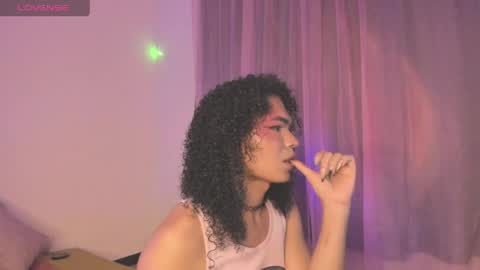 Venus  Vanessa online show from 04-06-26, 01:47