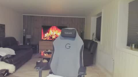 vodkabar123 online show from 11-17-25, 11:21