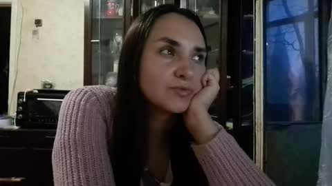 Snapshot of voulezvous_angel chatting on 11-27-25, 01:46 voulezvous_angel online show from 11-27-25, 01:46