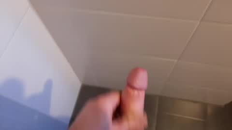 Snapshot of voyeuristicmcfly2 chatting on 02-03-25, 03:59 mcfly online show from 02-03-25, 03:59